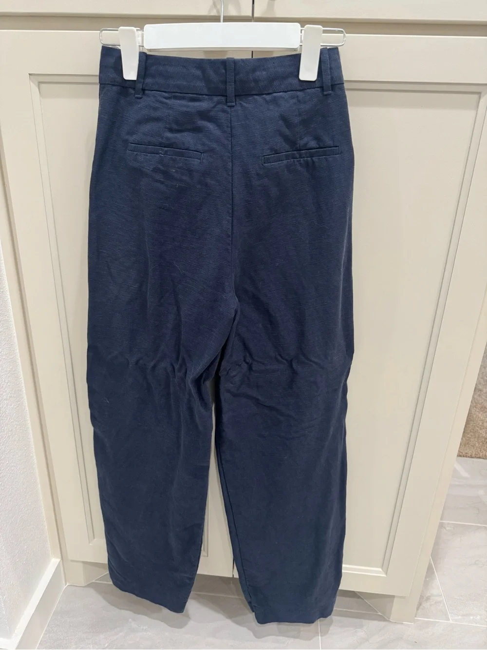 Aritzia effortless pant